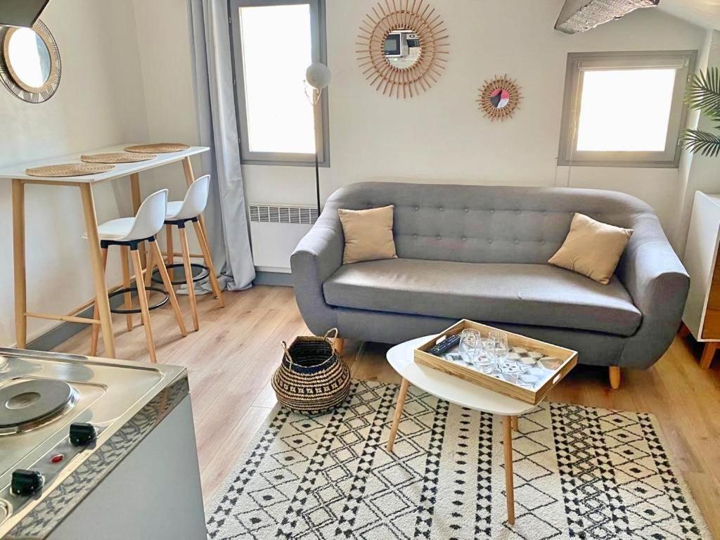 Appartements Cosy Au Centre De La Seyne-Sur-Mer Luaran gambar
